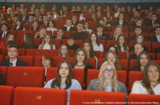 20250425-Zakonczenie_klas_maturalnych-047